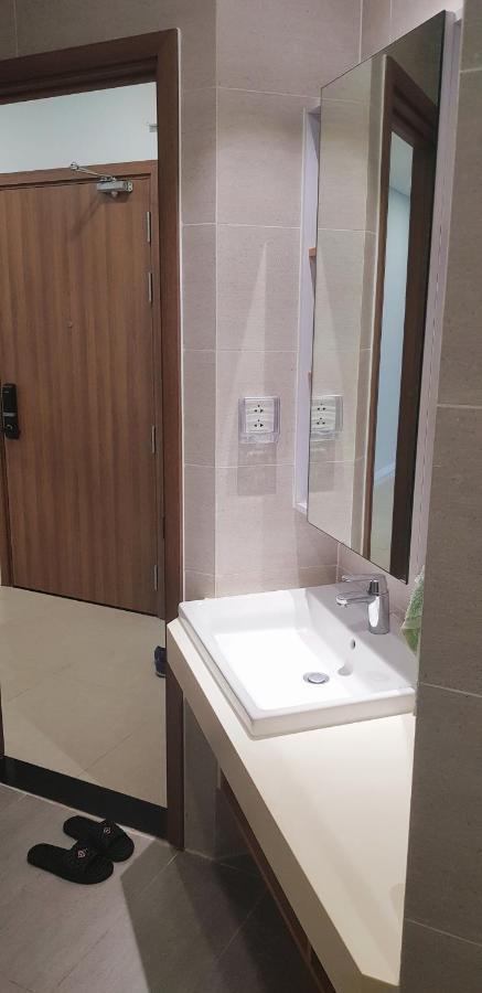 Beachfront Scenia Bay Apartment 芽庄 外观 照片