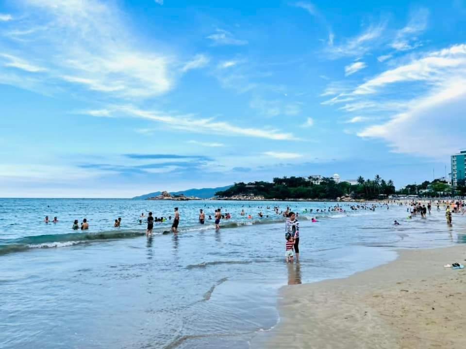 Beachfront Scenia Bay Apartment 芽庄 外观 照片