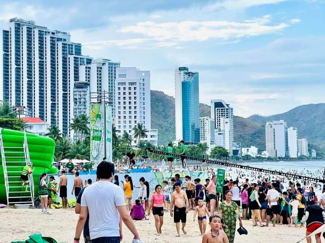 Beachfront Scenia Bay Apartment 芽庄 外观 照片