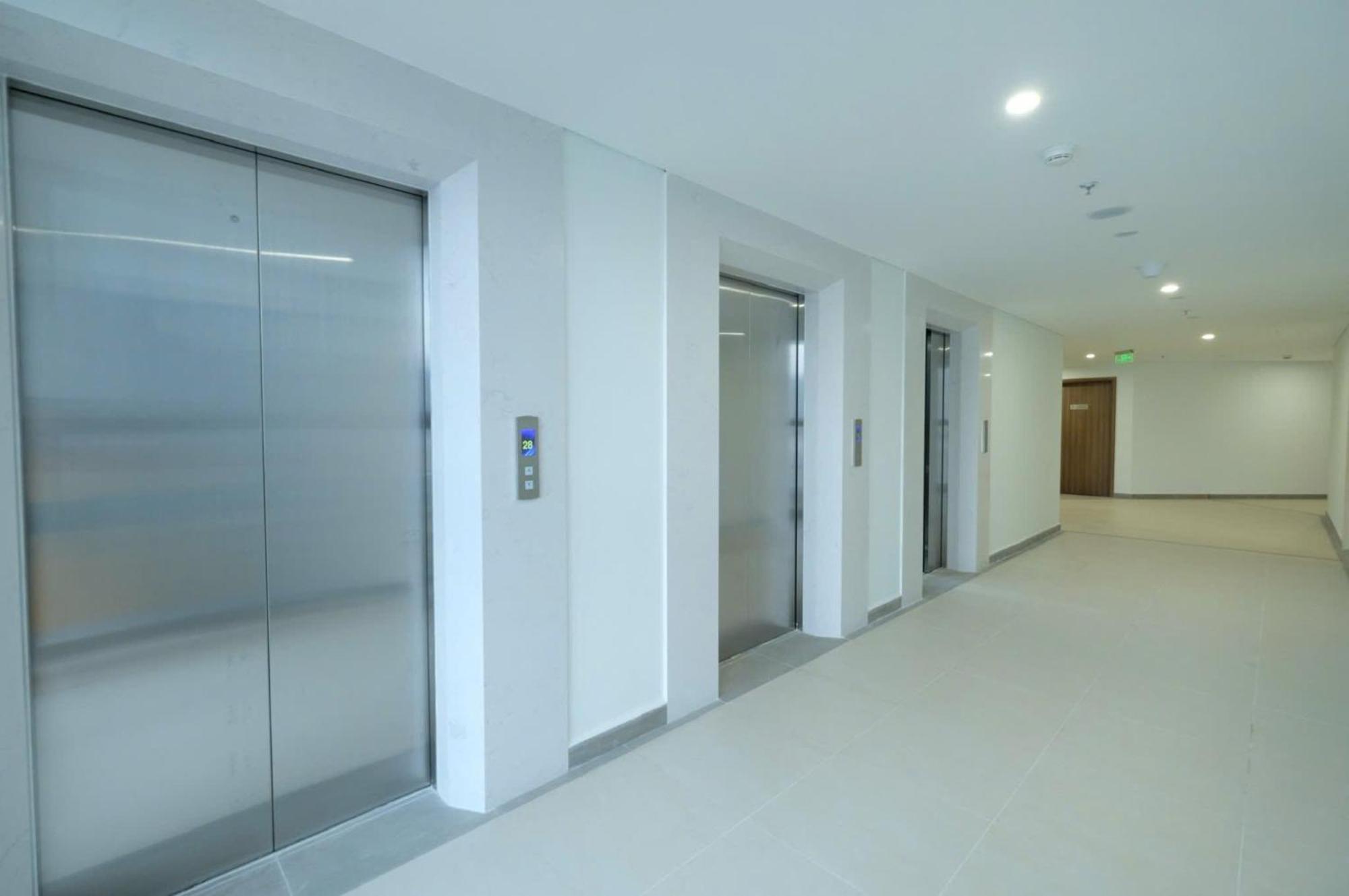 Beachfront Scenia Bay Apartment 芽庄 外观 照片