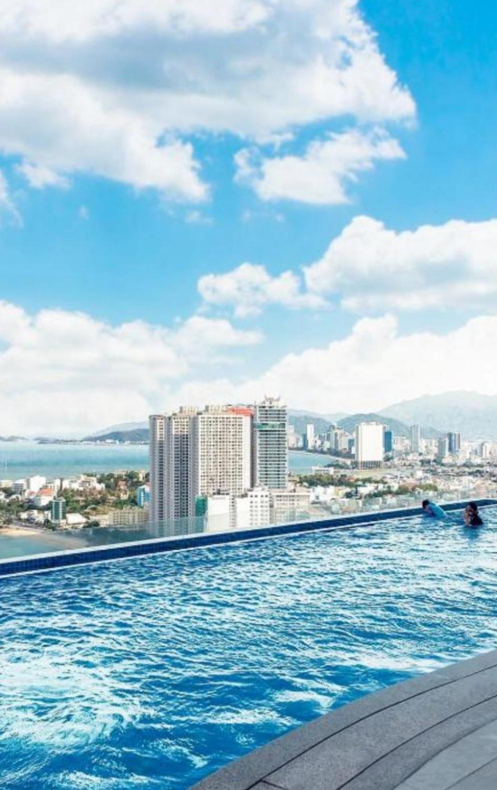 Beachfront Scenia Bay Apartment 芽庄 外观 照片